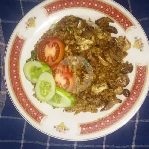 Gambar Makanan NASI GORENG PECEL LELE LAKA LAKA  7