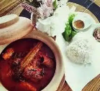 Warisan Asam Pedas Claypot Food Photo 2