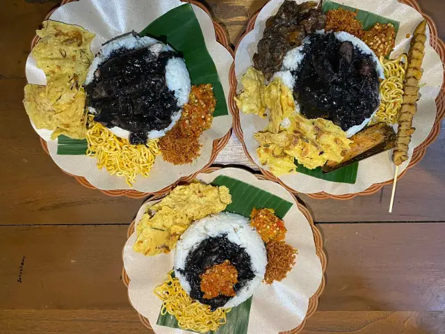 Gambar Makanan Nasi Cumi Hitam Madura Pak Kris 3