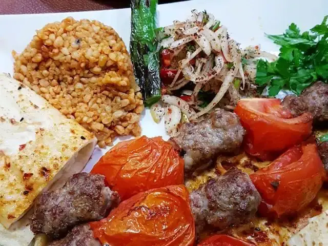 Hummus Döner'nin yemek ve ambiyans fotoğrafları 14