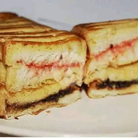 Gambar Makanan ROTI BAKAR BANDUNG 78 ARINDA, Jl. Hj. Biru 20