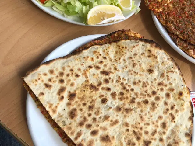 Mustafalar Lahmacun ve Pide'nin yemek ve ambiyans fotoğrafları 6