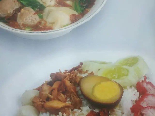 Gambar Makanan Bakmie Danau Toba 4