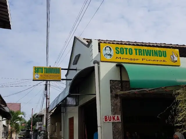 Gambar Makanan Soto Triwindu Solo 4