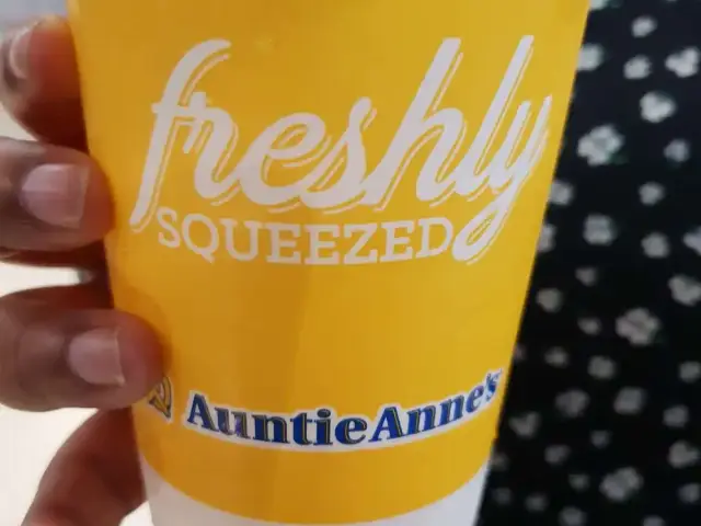 Auntie Anne's Food Photo 7