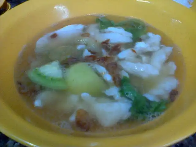 Gambar Makanan Yong Kee Istimewa Soup Seafood 8