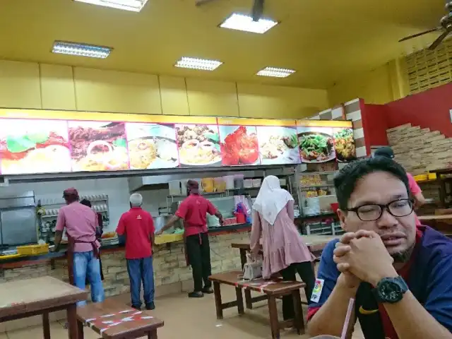 Restoran Kapitan Taman Saujana. Lunas Food Photo 8