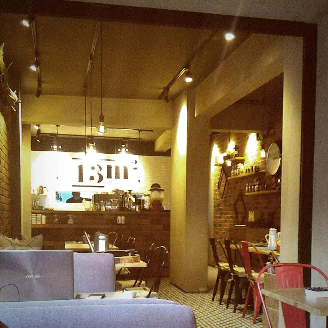Cafe13m2