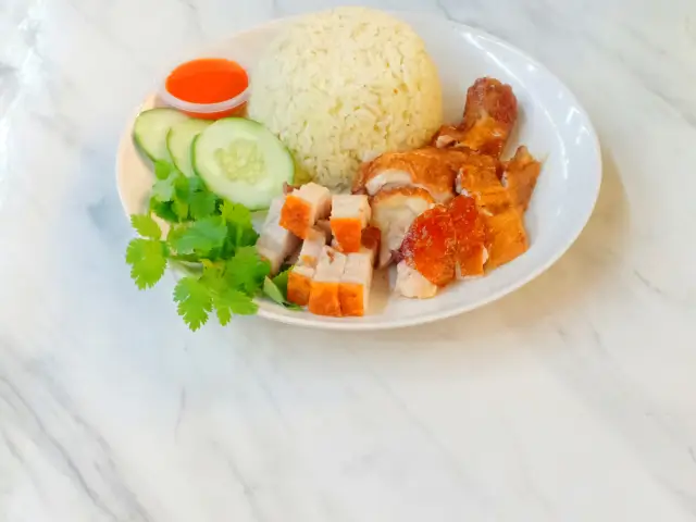 Hoo Yee Kee HK Roasted Chicken Rice