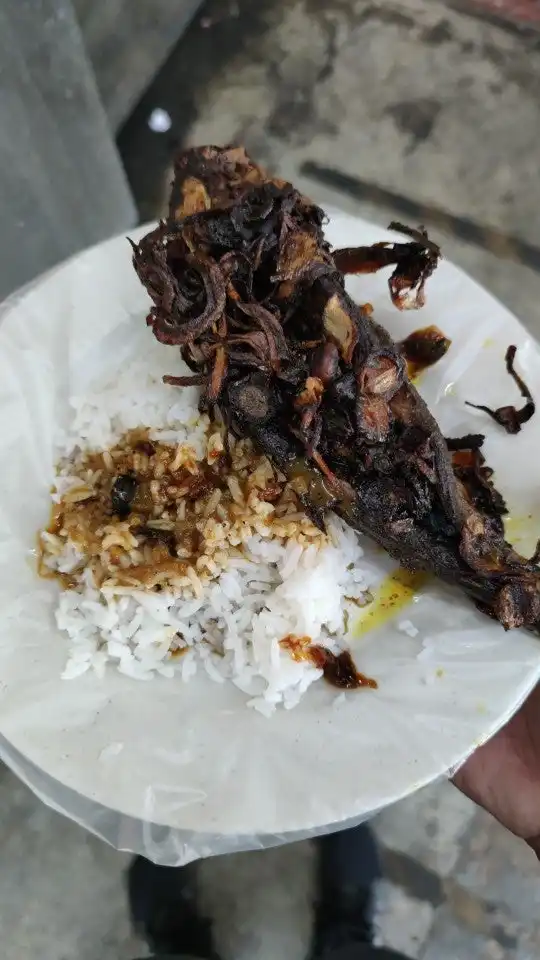 Nasi Melayu Pak Yusoff