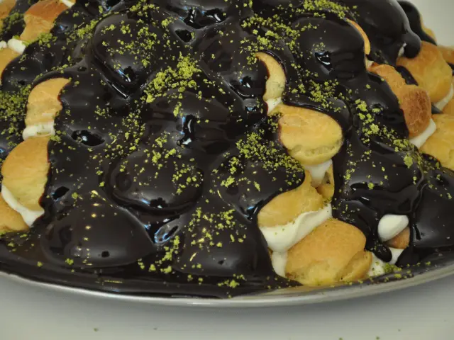 Beylerbeyi Profiterol'nin yemek ve ambiyans fotoğrafları 2