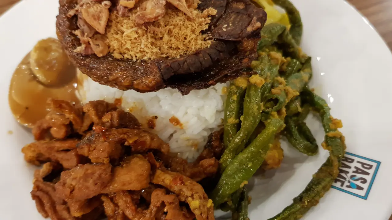 Nasi Empal Paru Madura