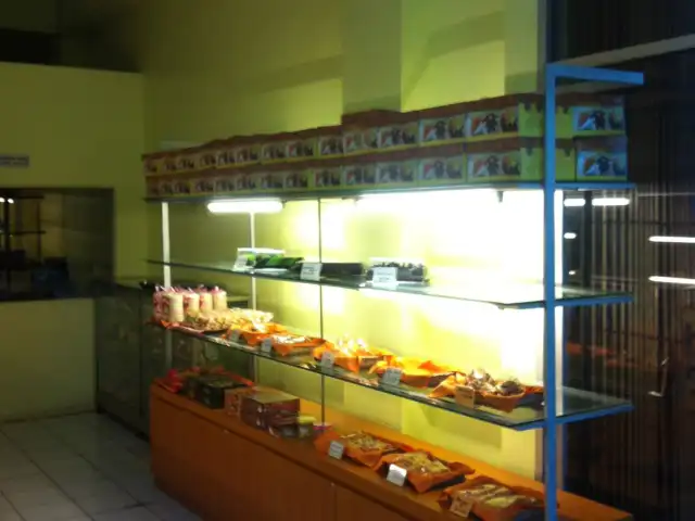 Gambar Makanan Belsha Bakery & Cake Shop 3