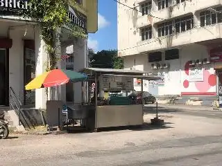 HERBAL TEA VS FISHBALL SHOP