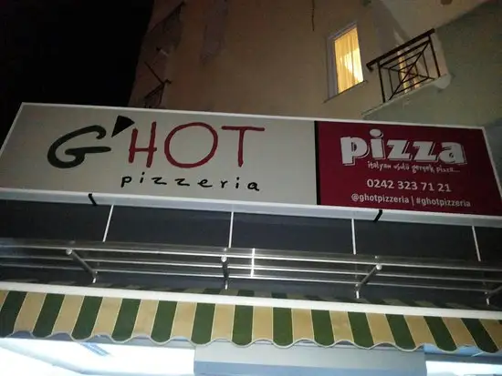 G'HOT Pizzeria'nin yemek ve ambiyans fotoğrafları 3