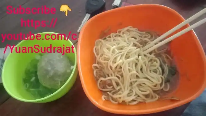 Gambar Makanan Mie Baso Tahu Pak Oyen 14