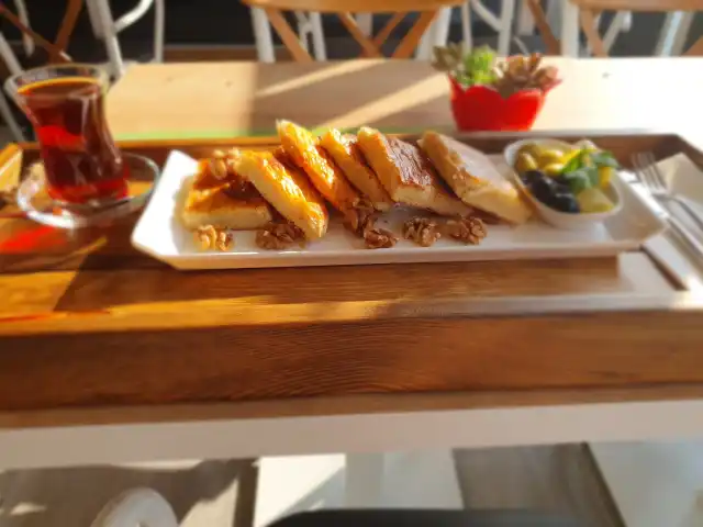 Cumhuriyet Kahvaltı & Cafe'nin yemek ve ambiyans fotoğrafları 19