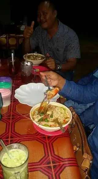 Kedai makan Cherang Laut Maggi Telur Sotong Special