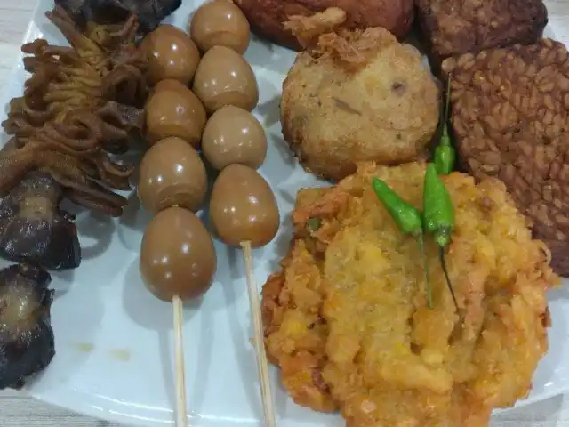 Gambar Makanan Soto Kudus Grup Menara 14