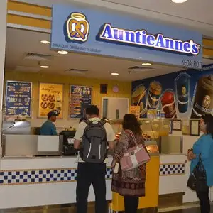 Auntie Anne&apos;s Food Photo 2