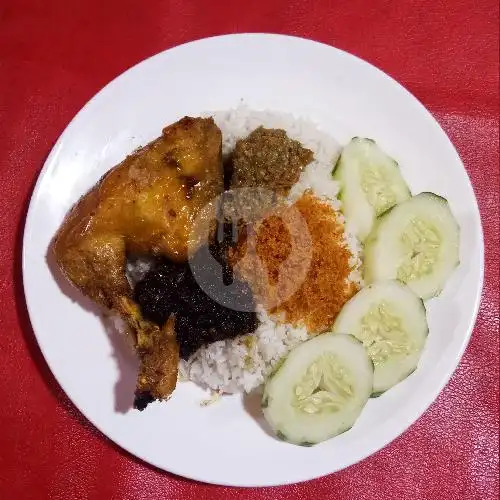 Gambar Makanan Bebek Goreng Jaya Eva Madura 14