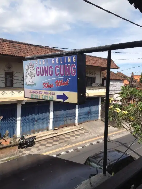 Gambar Makanan Gung Cung Babi Guling 7