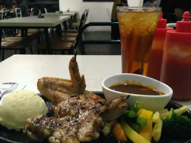 Gambar Makanan the icon grill steak 4