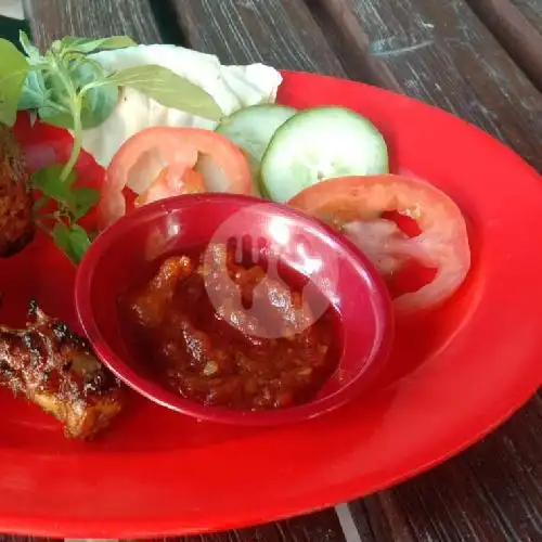 Gambar Makanan Nasi Ayam Goreng Geprek Kremes Bakar Lalapan Bu Wulan, Kerobokan 10