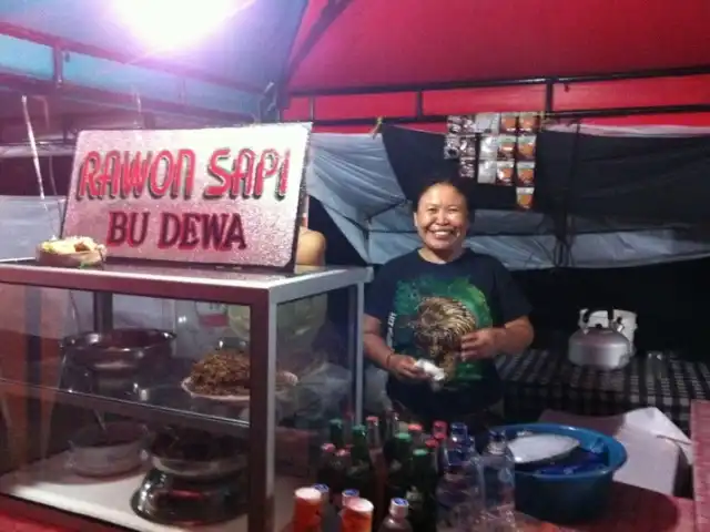 Gambar Makanan Pasar Senggol Taman Bali-Rawon Sapi Bu DEWA 5