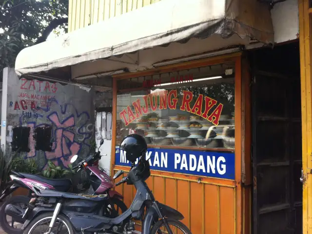 Rumah Makan Sinar Tanjung Raya