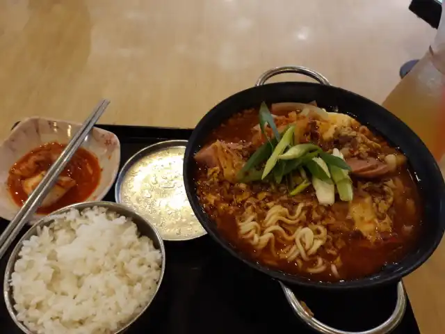 Gambar Makanan Mujigae Bibimbab & Casual Korean Food 2