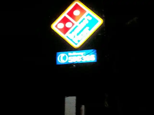 Gambar Makanan Domino Pizza 3