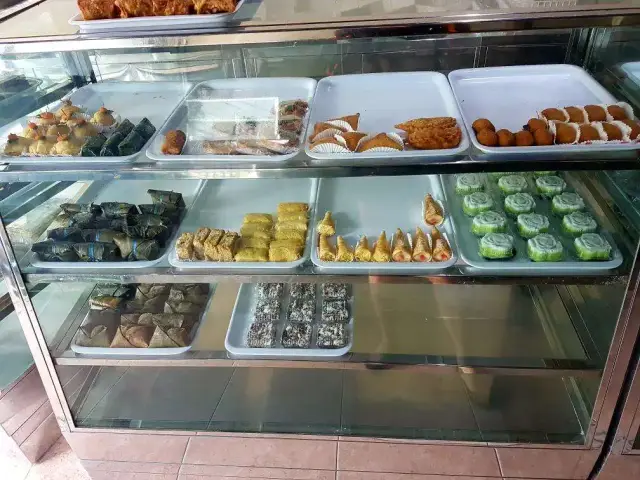 Gambar Makanan Toko Kue Vivi 15