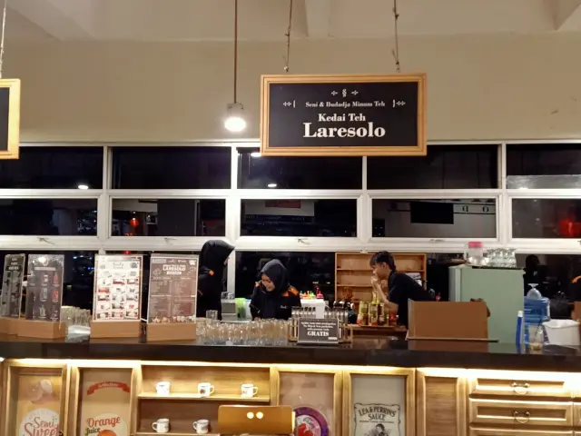 Kedai Teh Laresolo