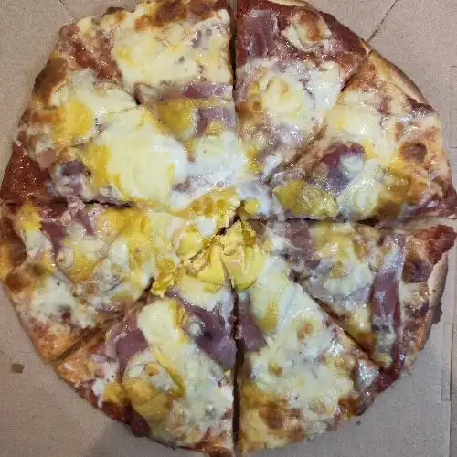 Gambar Makanan Yeye's Chicken, Pizza & Things, Batu Mejan 8