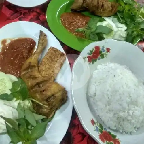 Gambar Makanan PECEL LELE PADE KUMIS 17