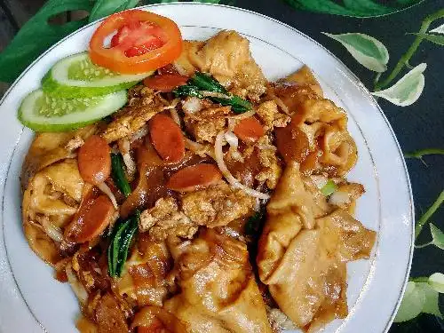 Pangsit Goreng , Dapur Aisha Pondok Jati