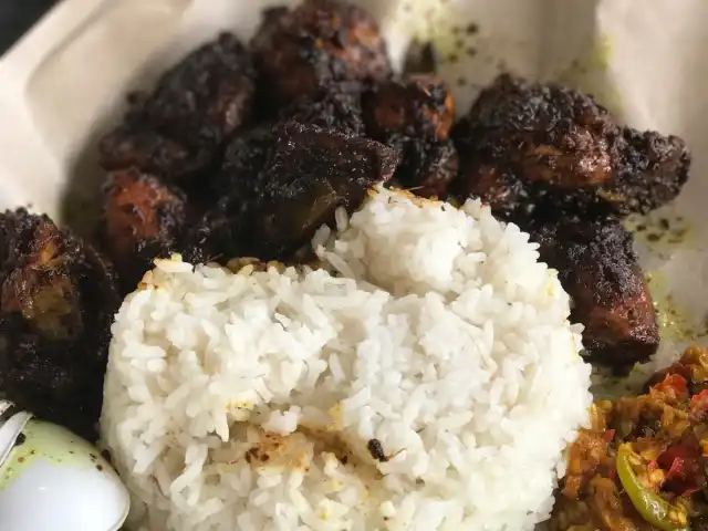 3 Budak Gemok Nasi Ayam Kicap Sambal Gesek Food Photo 15