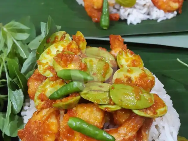 Gambar Makanan Nasi Bakar & Jinggo Sambal Roa, Taman Pancing 8