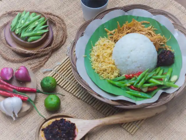 Gambar Makanan Nasi Balap Puyung khas Lombok, RM MATARAM 12