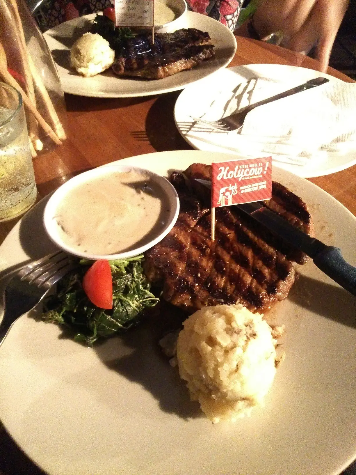 SteakHotelbyHolycow!