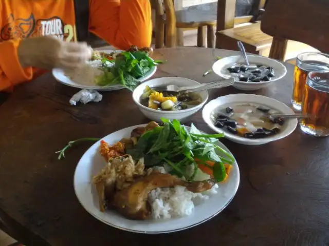 Gambar Makanan Rumah Makan Pare Anyar Cipayung Bogor 3