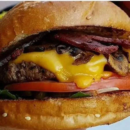 Efeler Burger Josef'nin yemek ve ambiyans fotoğrafları 3