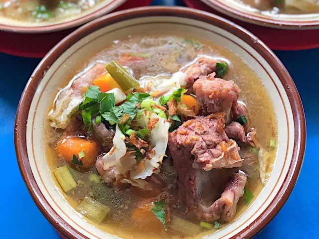 Gambar Makanan Sop Buntut Sapi Ma' Emun 10