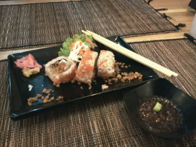 Gambar Makanan Zutto Sushi & Suki 8