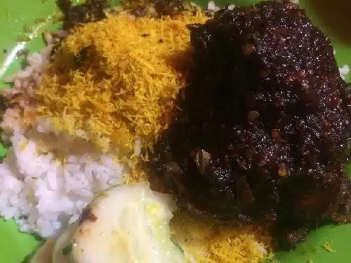 Nasi Bebek Ibu Isya Bumbu Hitam Khas Madura, Jl Raya Tengah Gedong Ps.Rebo