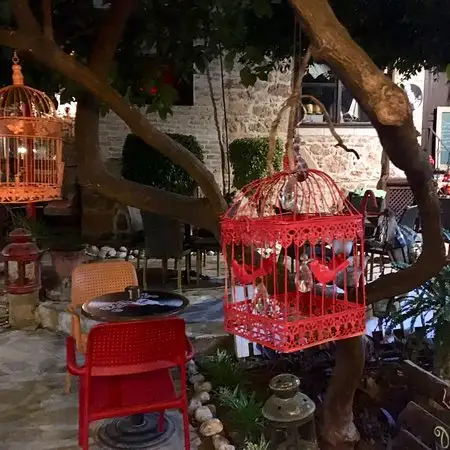 Dem-lik Cafe Bar'nin yemek ve ambiyans fotoğrafları 5