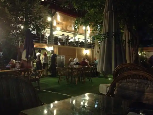 Viran Cafe'nin yemek ve ambiyans fotoğrafları 4