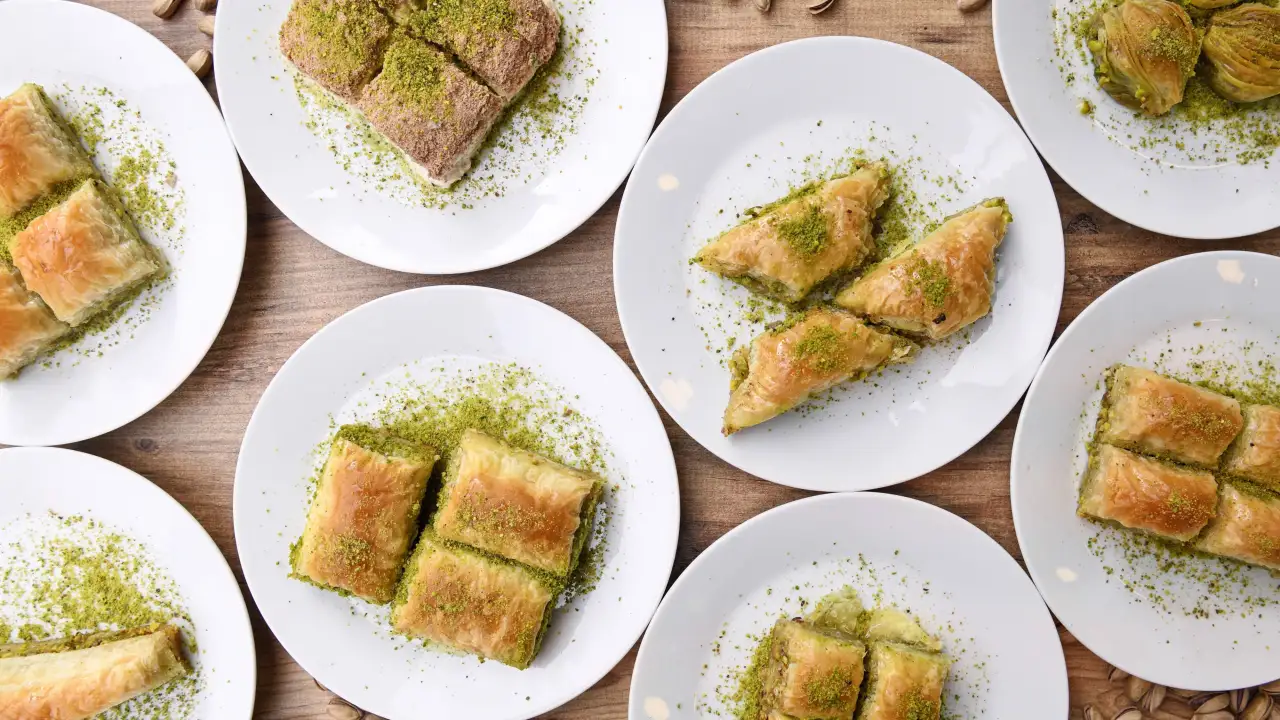 Antepli Ademoğlu Baklava & Künefe