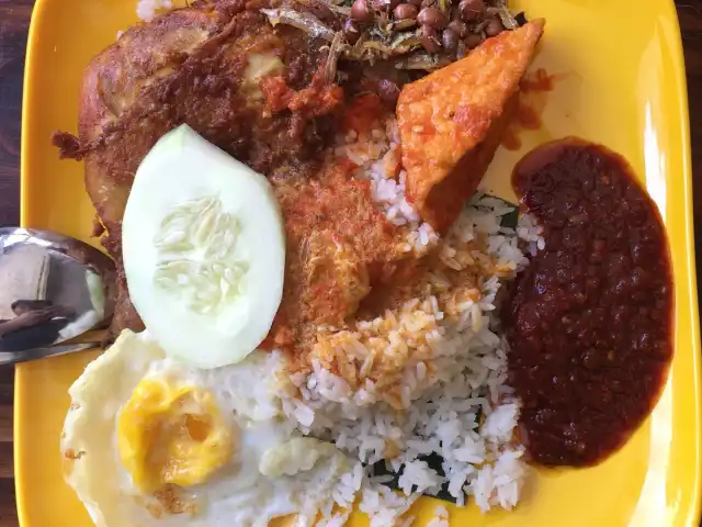 Azme Corner Nasi Lemak Food Photo 9